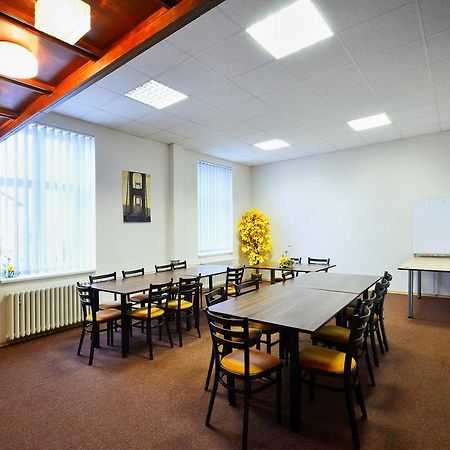 Hotel Slavia Tabor Bagian luar foto