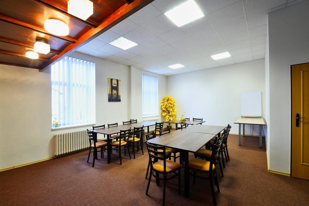 Hotel Slavia Tabor Bagian luar foto